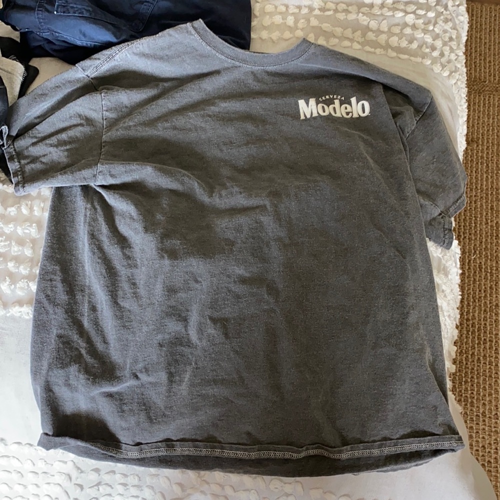 Modelo Shirt XL Never Worn